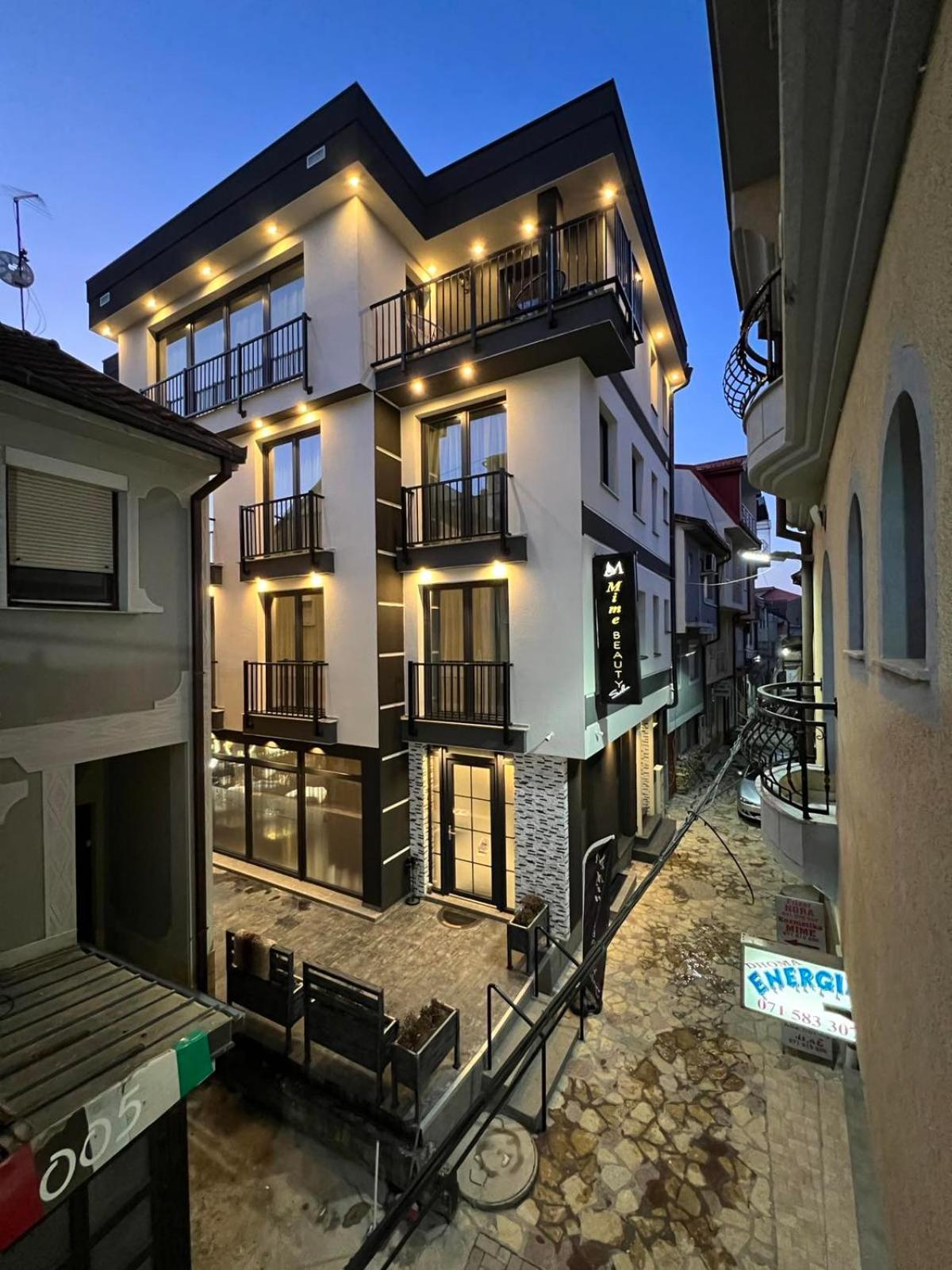 Comfort Hotel Struga Exterior photo
